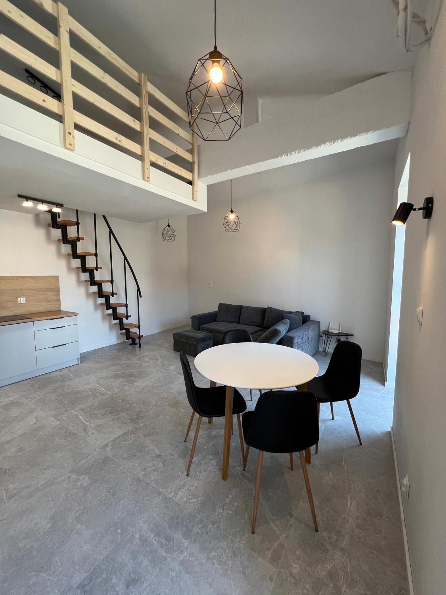 Dwupietrowy Loft Fabryka Welny 2 # Nestapartamenty Белско-Бяла Екстериор снимка